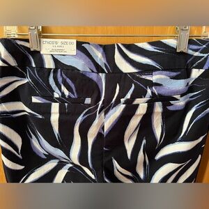 NWT Chico’s so slimming short